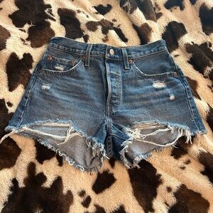 Women's Levi Shorts